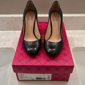 Tory Burch Black Pumps Size 6.5